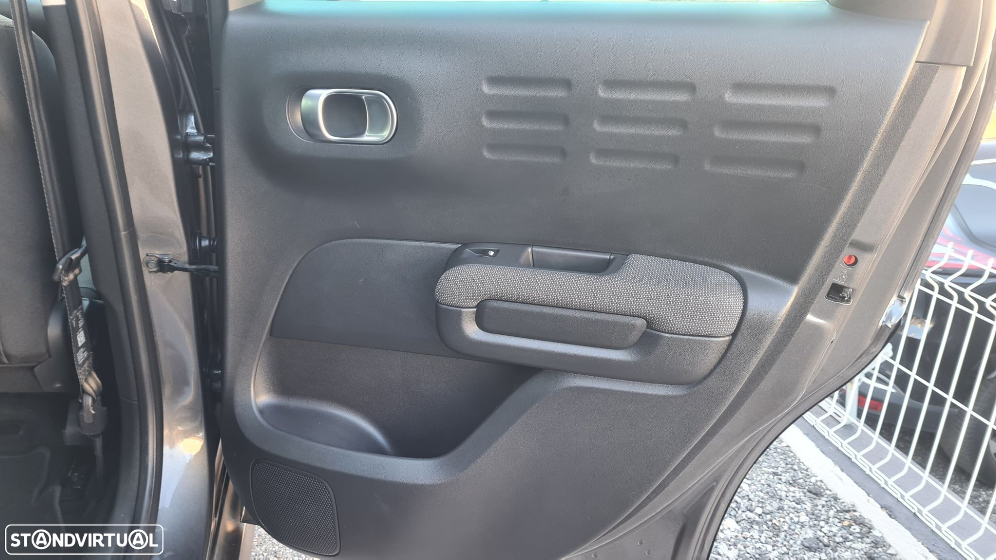 Citroën C3 Aircross 1.5 BlueHDi Shine EAT6 S&S - 46
