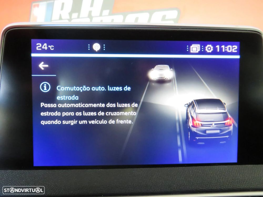 Peugeot 3008 1.6 BlueHDi GT Line EAT6 - 32