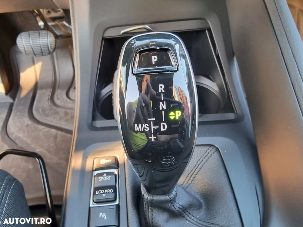 BMW X1 xDrive20d AT - 27