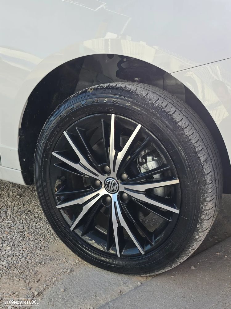 MG MG5 51 kWh Luxury - 24