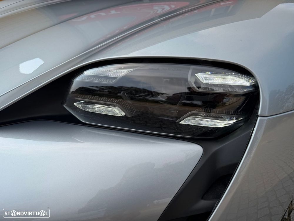 Porsche Taycan 4S Bateria Performance Plus - 13