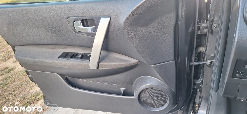 Nissan Qashqai 2.0 4 x 4 360 - 4