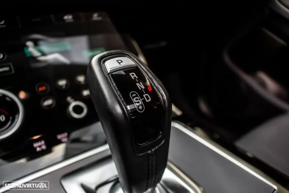 Land Rover Range Rover Evoque 2.0 D150 AWD Auto - 25