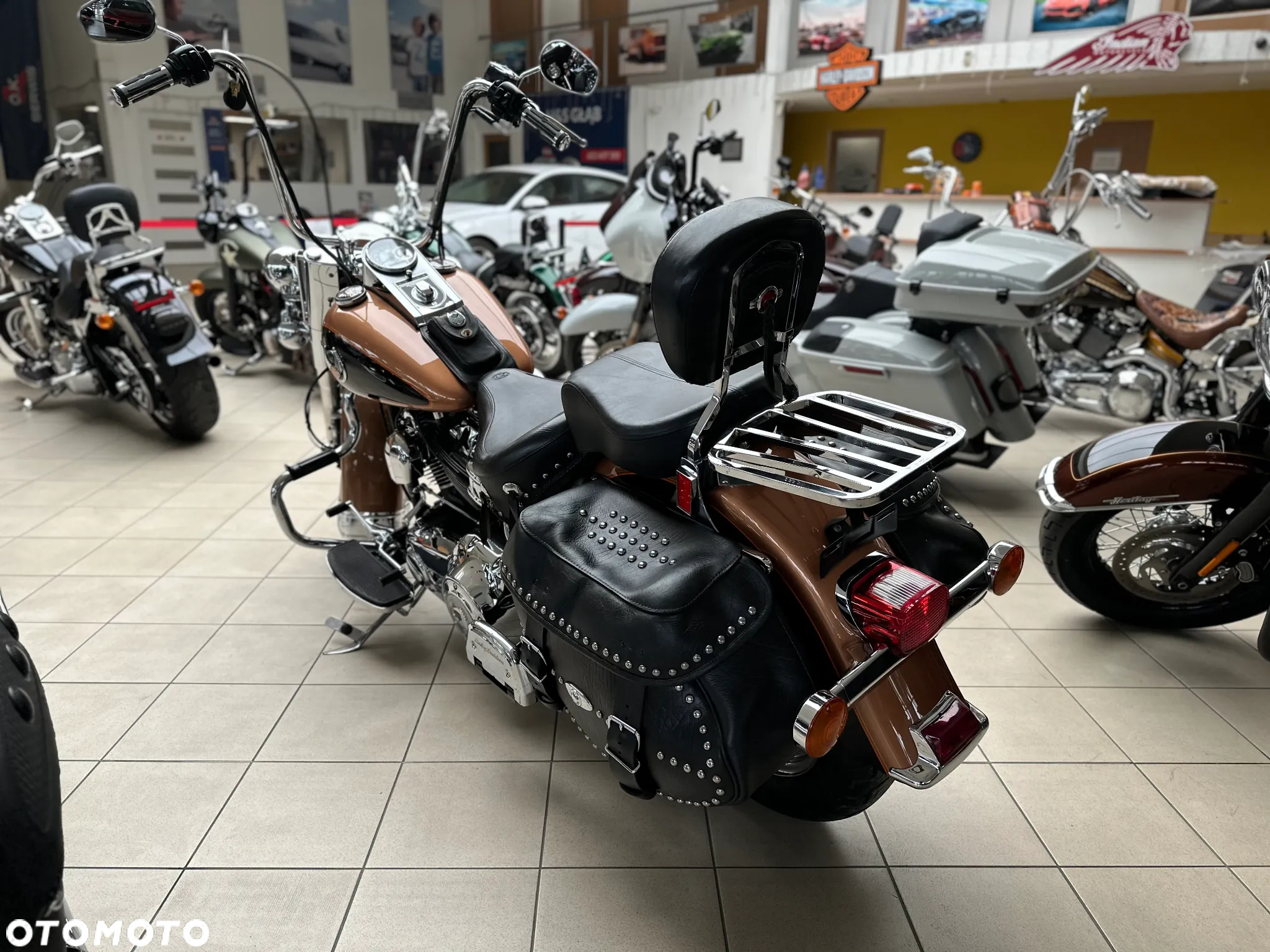 Harley-Davidson Softail Heritage Classic - 6