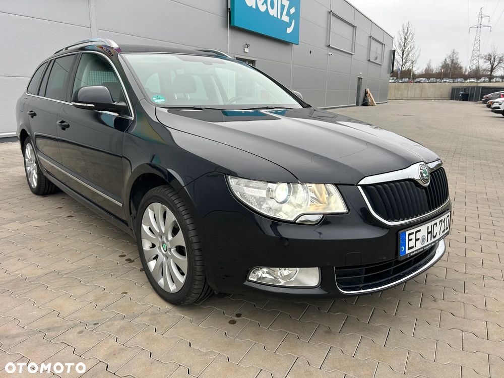 Skoda Superb 2.0 TDI DSG Exclusive - 1