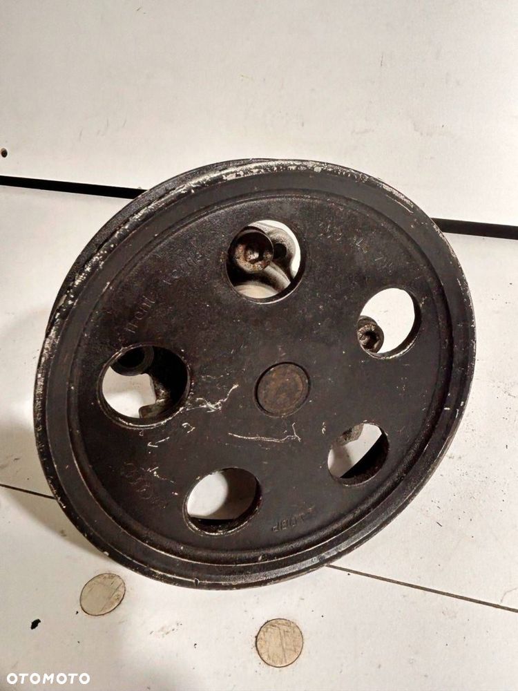 Pompa wspomagania KYB Benzyna Audi A4 S4 B7 8E 8E0 145 153 H - 4