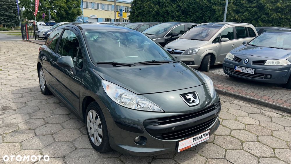 Peugeot 207 1.4 16V Presence - 4