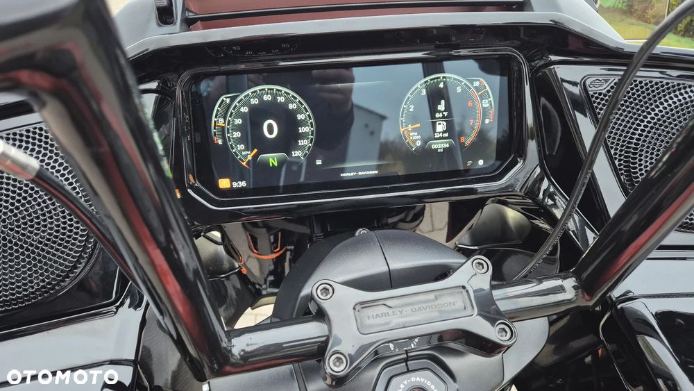 Harley-Davidson Touring Road Glide - 14