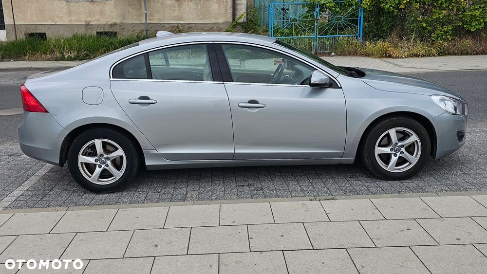 Volvo S60 DRIVe Summum - 24