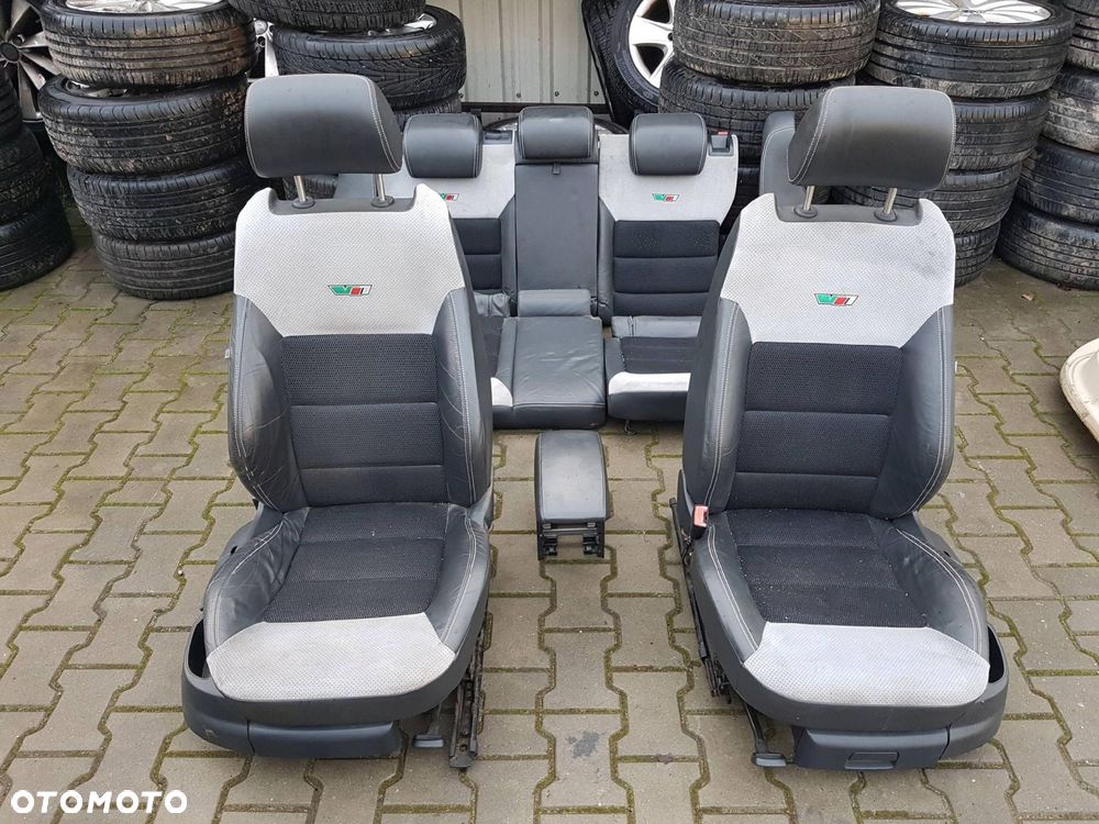 SKODA OCTAVIA 2 II LIFT 08-12r KOMBI VRS RS FOTELE KANAPA - 1