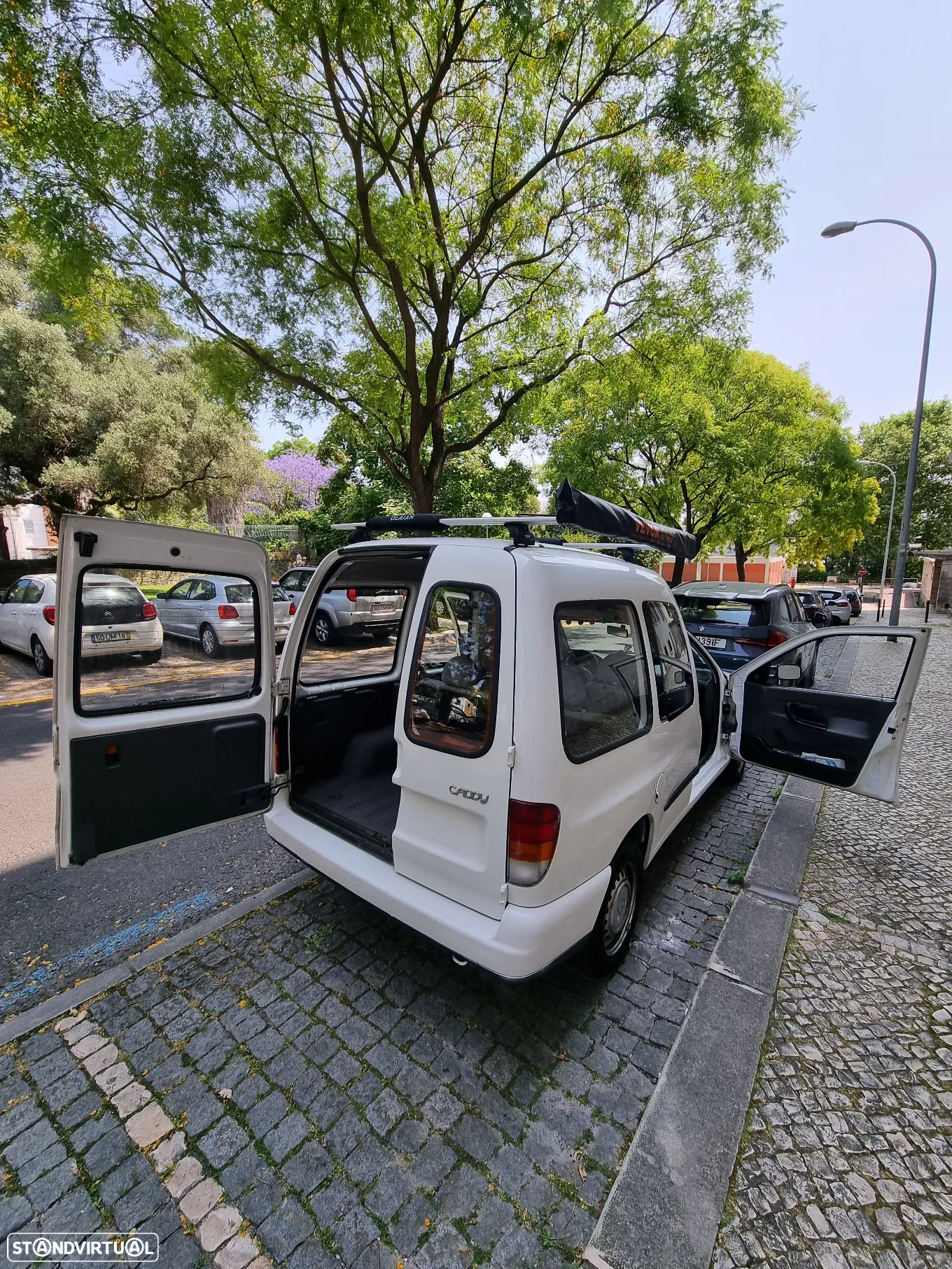 VW Caddy 1.4i - 9
