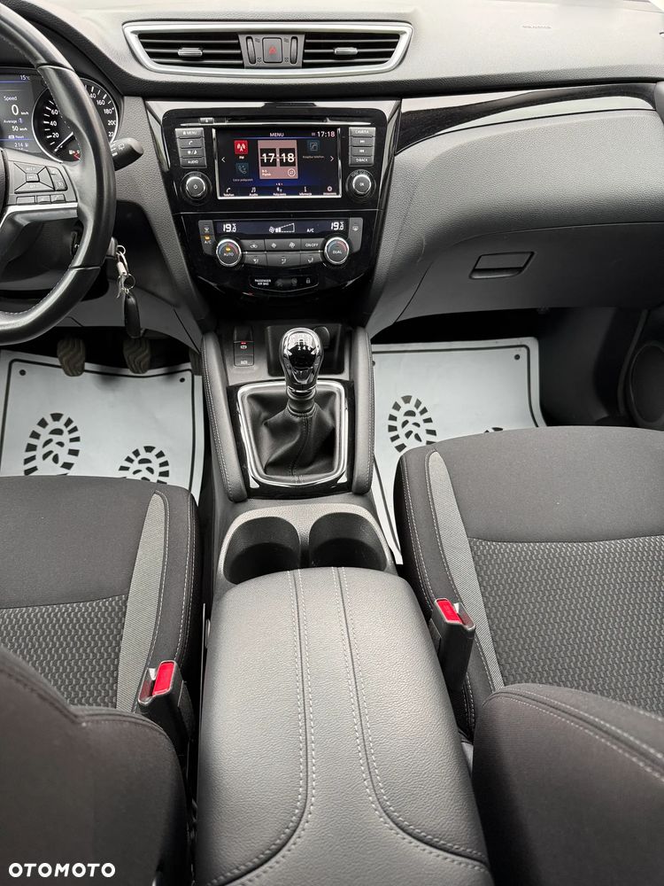 Nissan Qashqai 1.3 DIG-T N-Style - 10