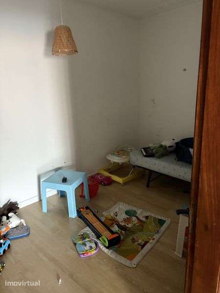 Apartamento T3 sem elevador - Grande imagem: 4/7