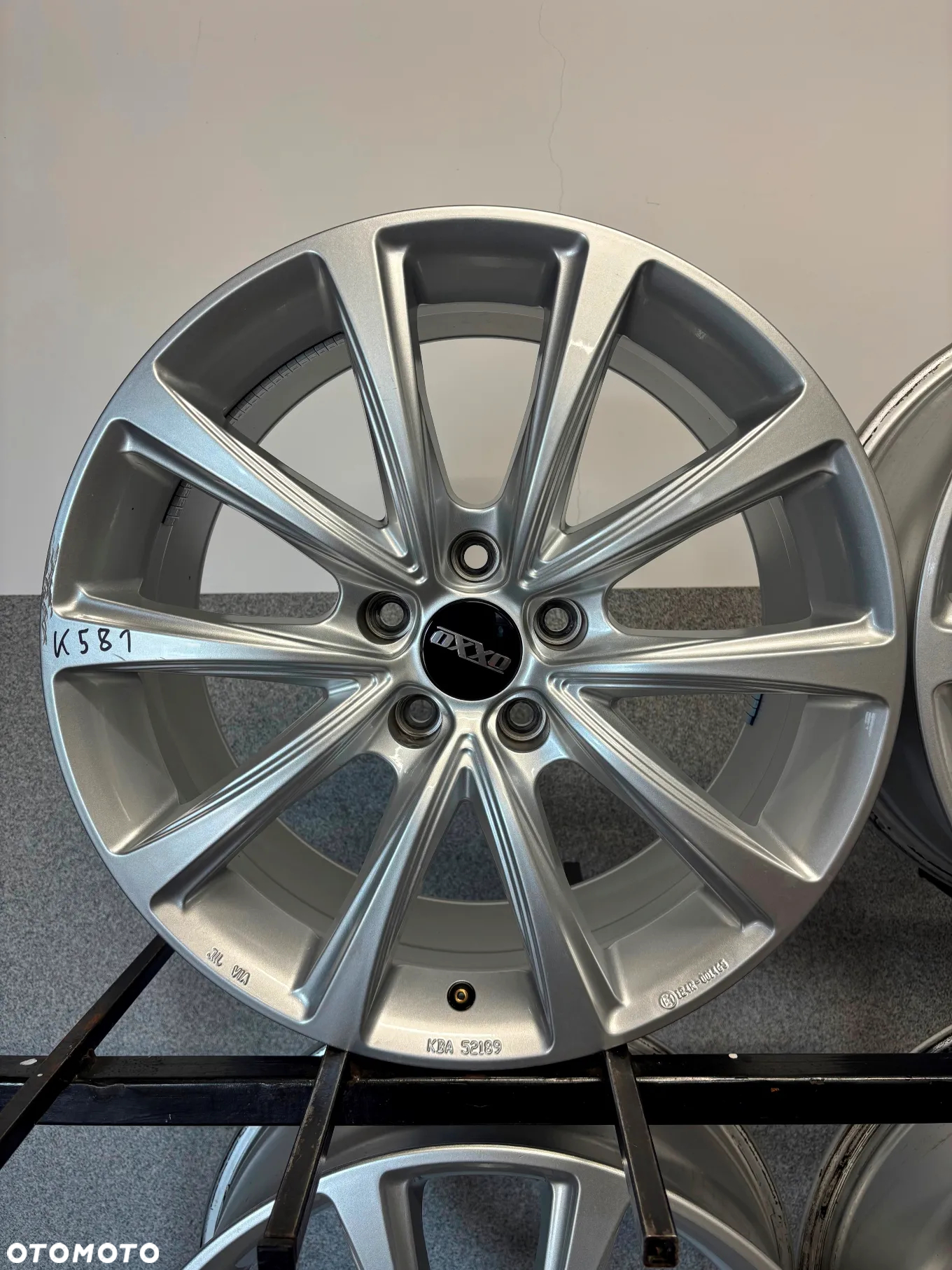 4 FELGI ALU. AUDI A4 8K0, 8W0, A6 C6 C7, VW ARTEON,PASSAT,TIGUAN,SKODA SUPERB 18'' 8J ET39 KBA: 52189 , 124-001465 - 2