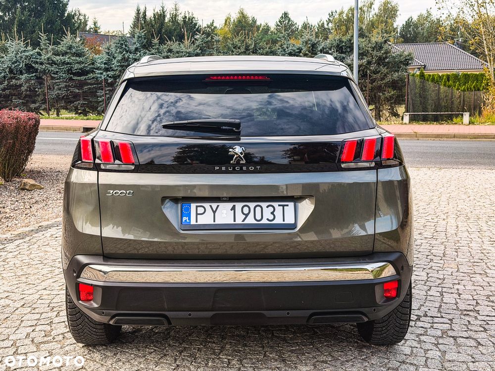 Peugeot 3008 PureTech 130 Stop & Start GPF Allure - 15