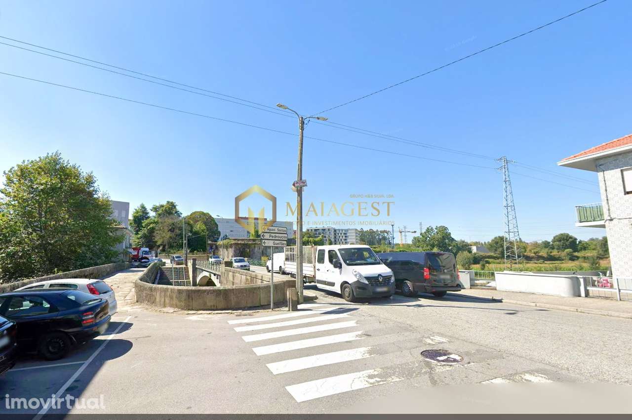 Terreno com viabilidade de construção perto da ponte da pedra - Grande imagem: 4/4