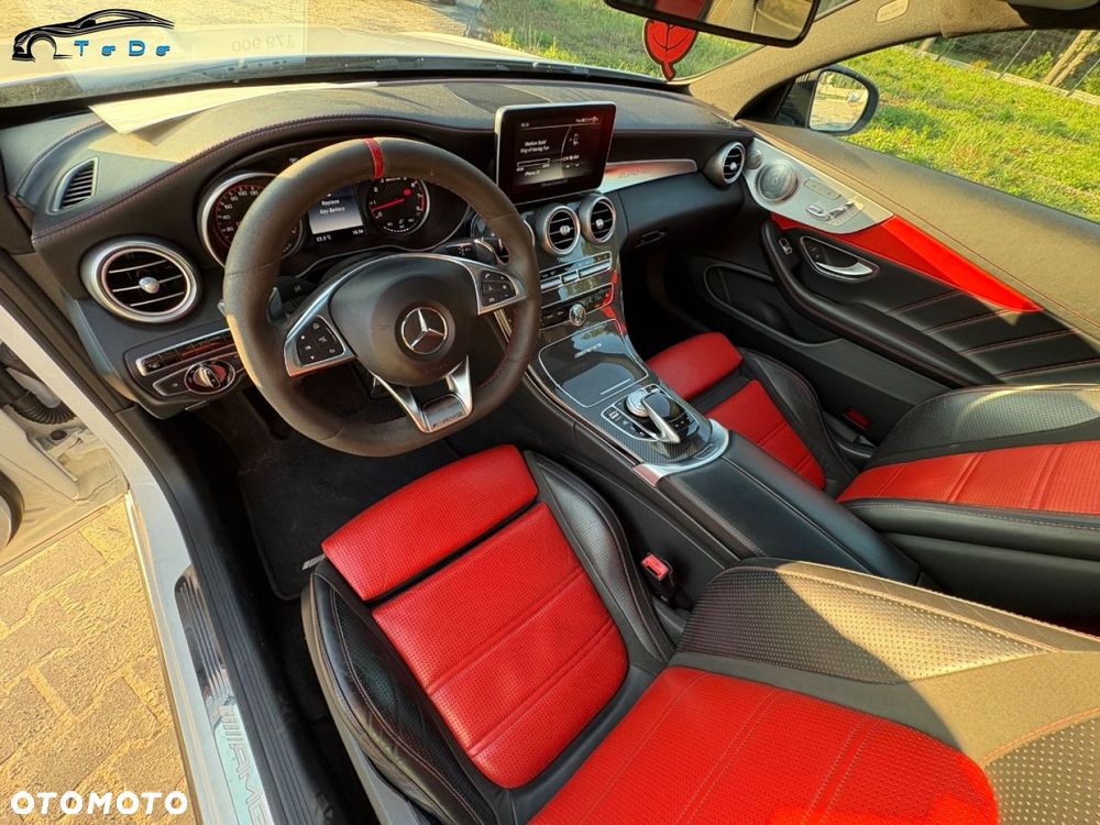 Mercedes-Benz Klasa C AMG 63 S - 19