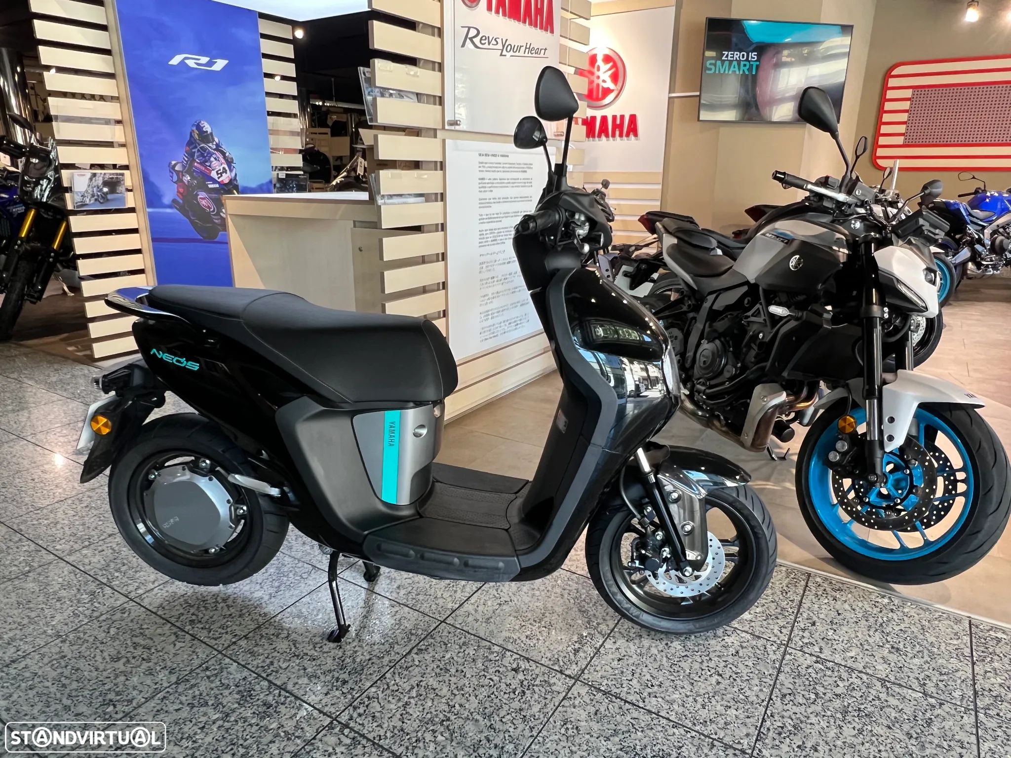 Yamaha NEOs - 1