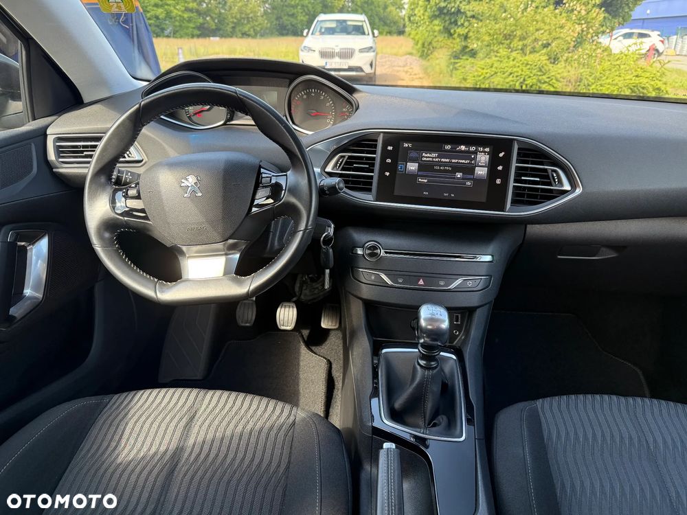 Peugeot 308 - 4