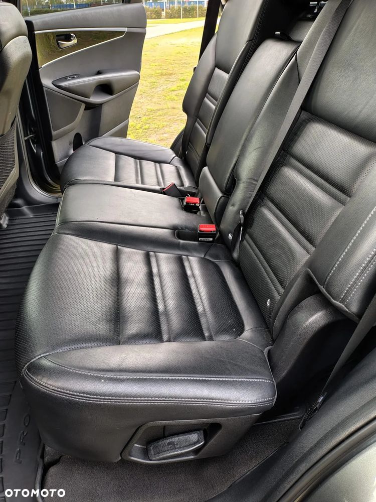 Kia Sorento - 17