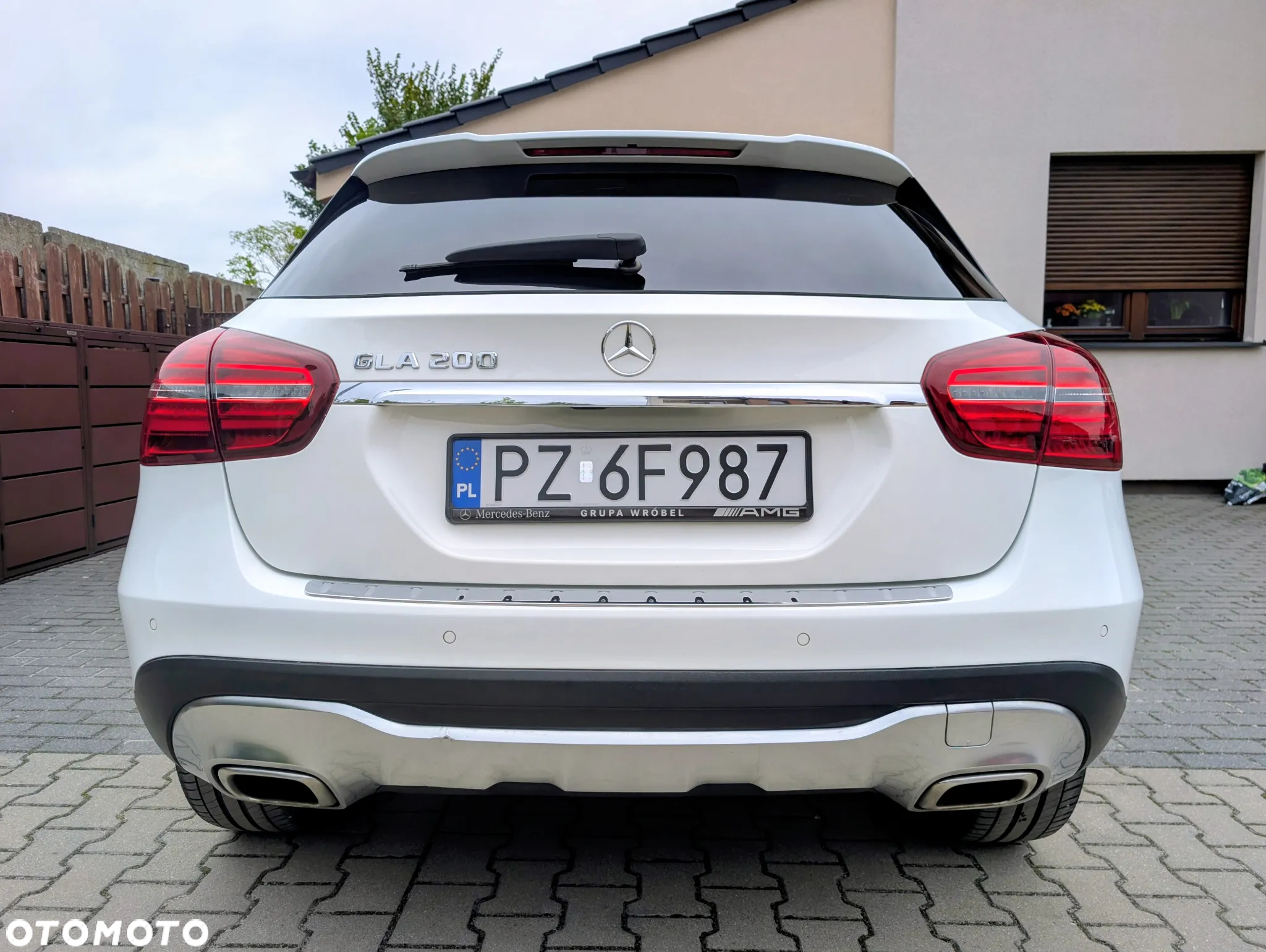 Mercedes-Benz GLA 200 7G-DCT - 6
