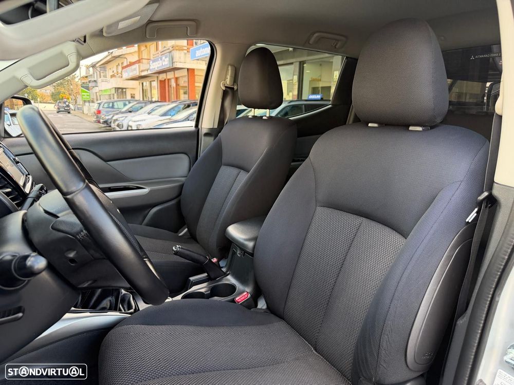 Mitsubishi L200 2.4 DI-D CD Sportbox Strakar 4WD - 9