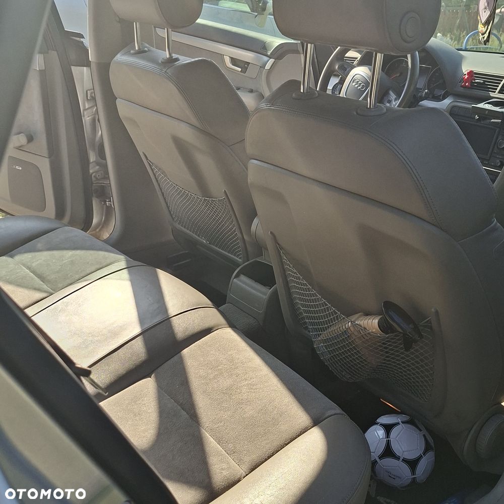 Audi A4 Limousine 2.0 TDI - 10