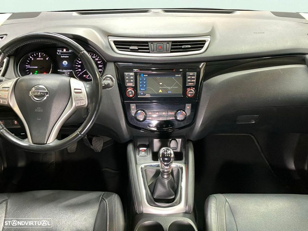 Nissan Qashqai 1.6 dCi Tekna Premium - 11