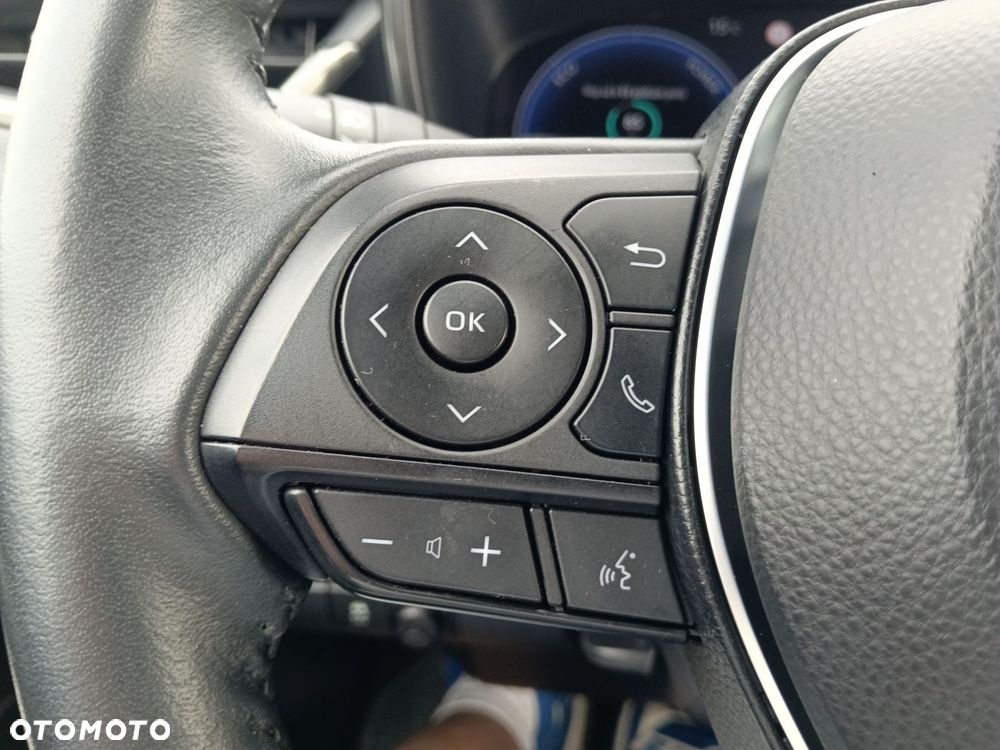 Toyota Corolla 1.8 Hybrid Comfort - 19