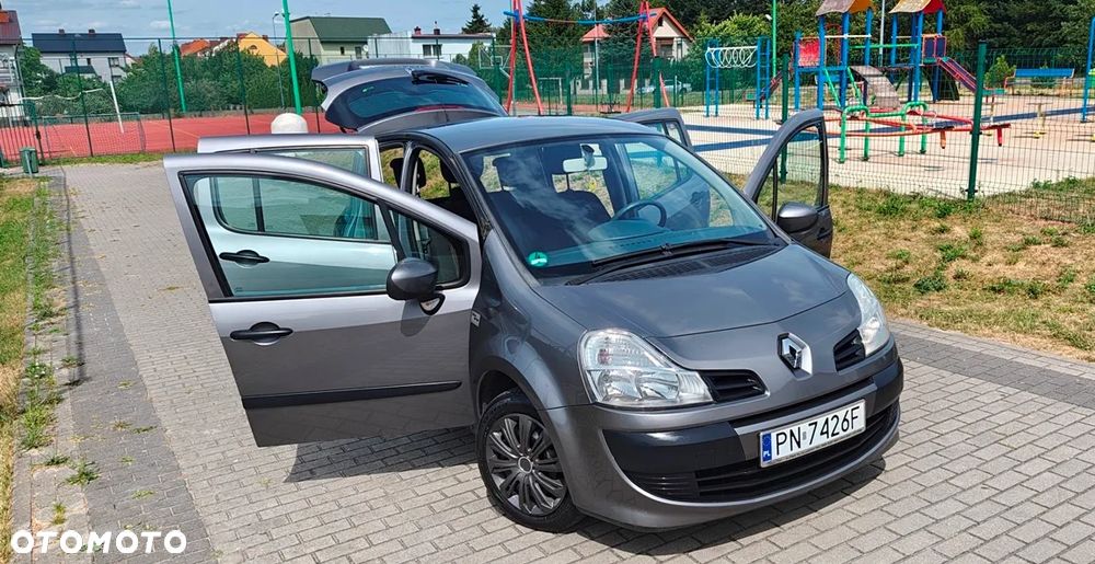Renault Modus 1.2 16V Avantage - 10