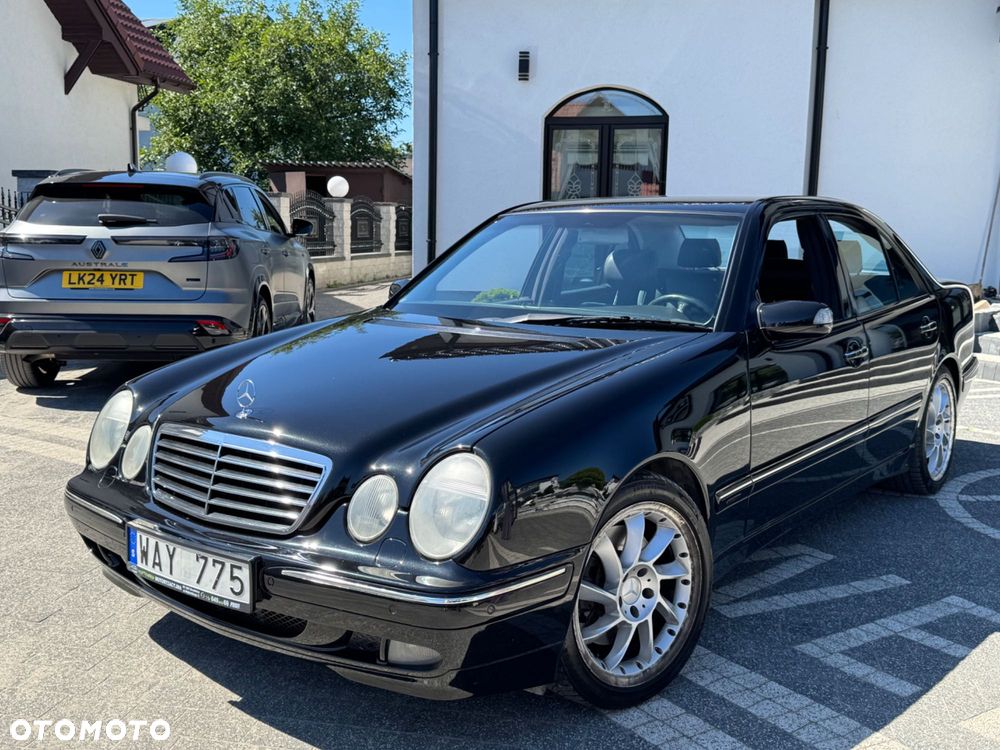 Mercedes-Benz Klasa E - 3