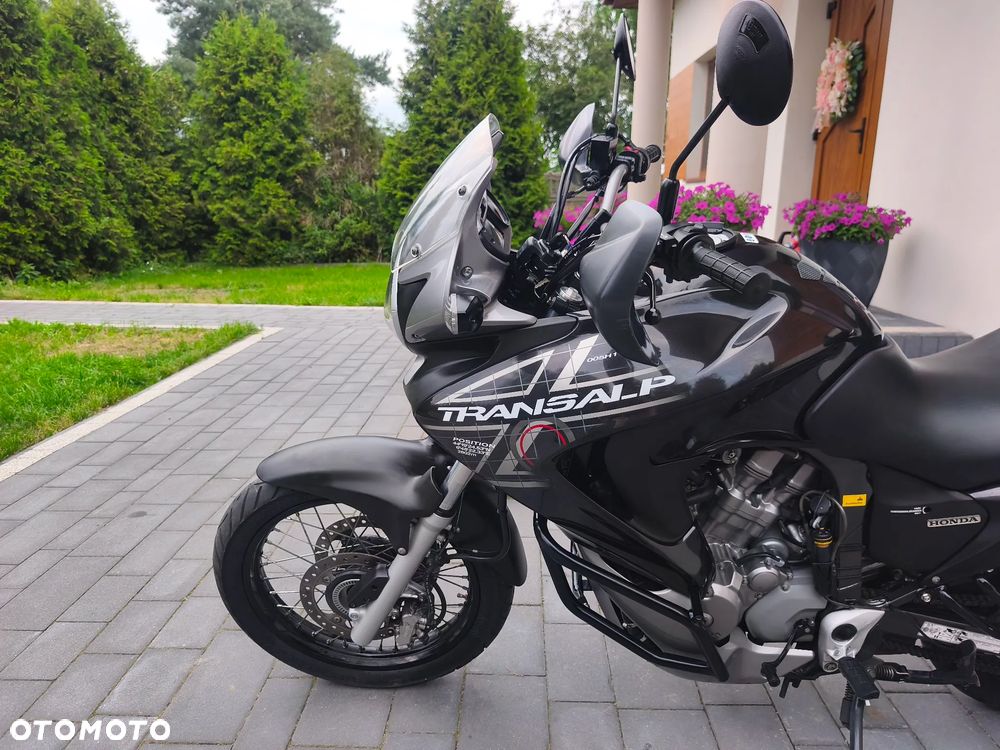 Honda XL - 21