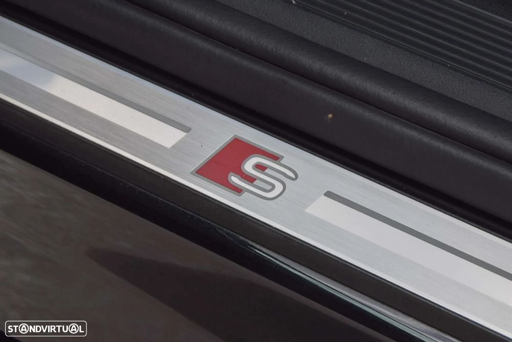 Audi Q4 e-tron 45 82 kWh SE Business Plus - 36