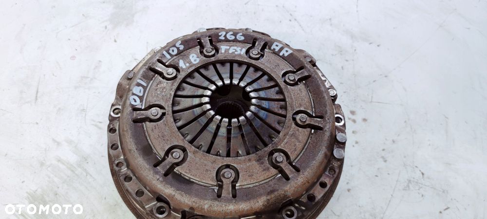 SPRZĘGŁO KOŁO DWUMAS AUDI A4 A5 1.8 0B1105266AA *4 - 11