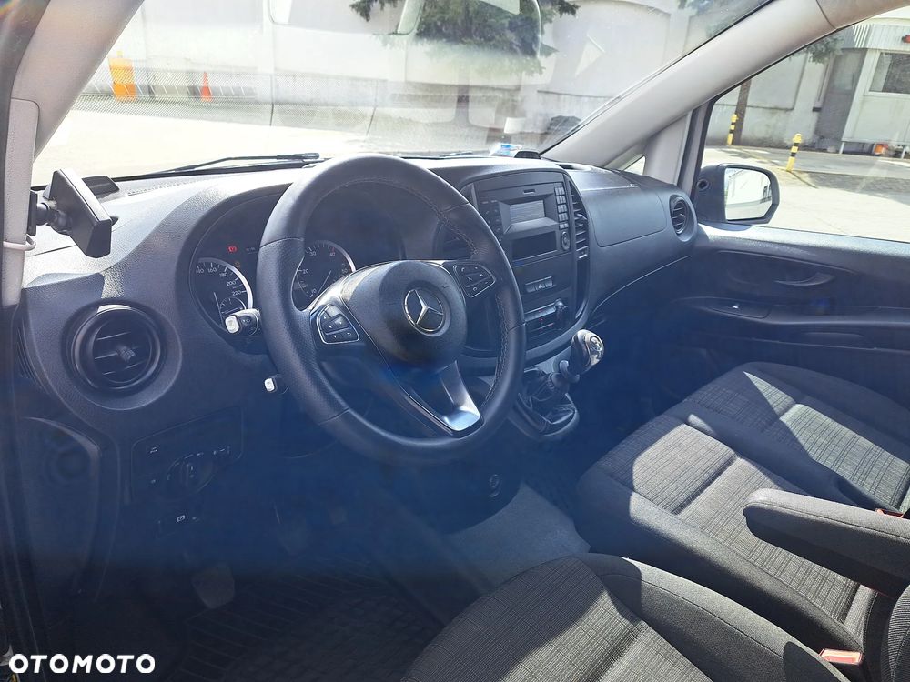Mercedes-Benz VITO - 9