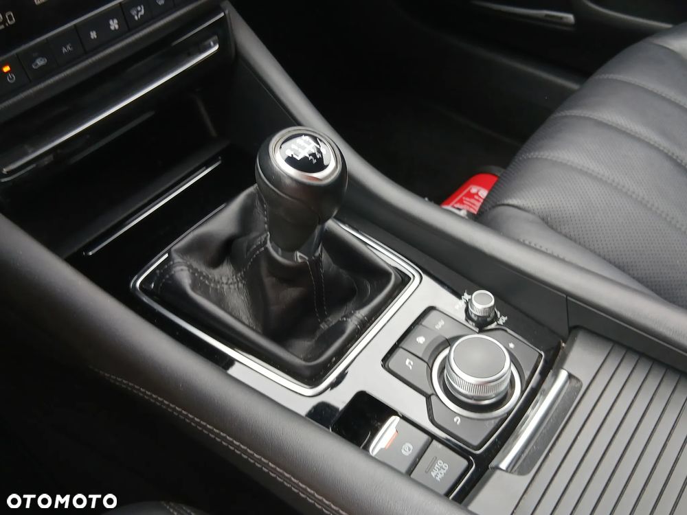 Mazda 6 2.0 SkyPassion - 15