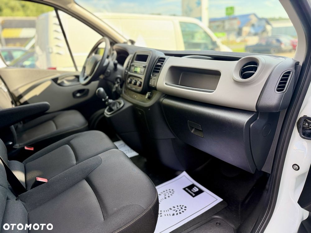 Renault Trafic - 15