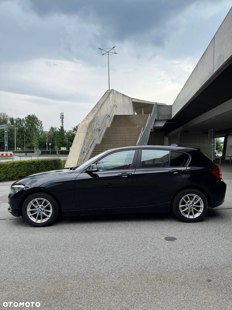 BMW Seria 1 116i - 21