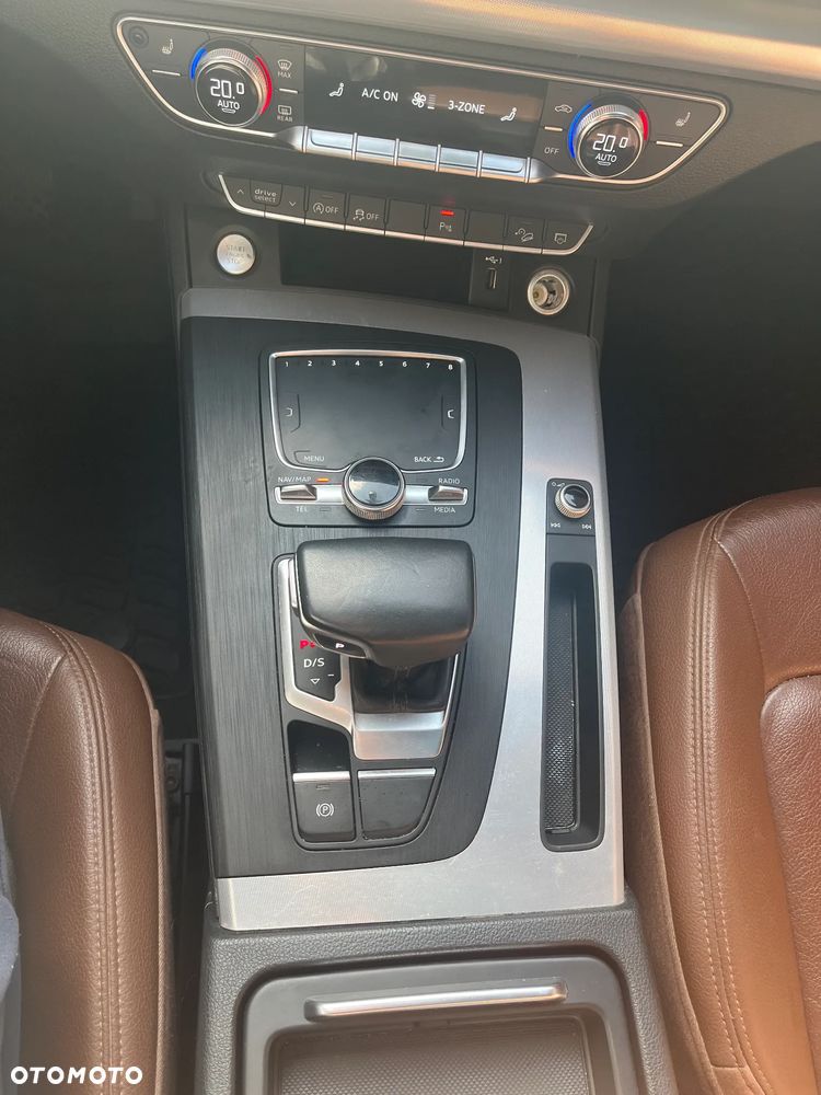 Audi Q5 45 TFSI quattro S tronic - 26