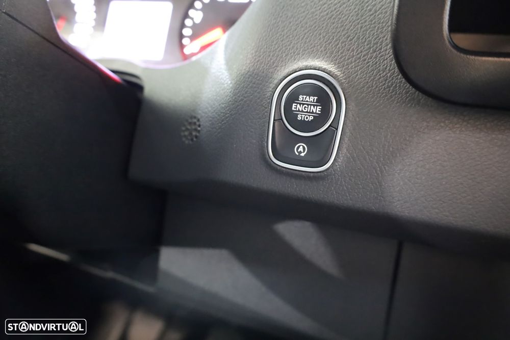 Mercedes-Benz Sprinter 315 CDI/43 Luxo (2+2+2+3) - 27