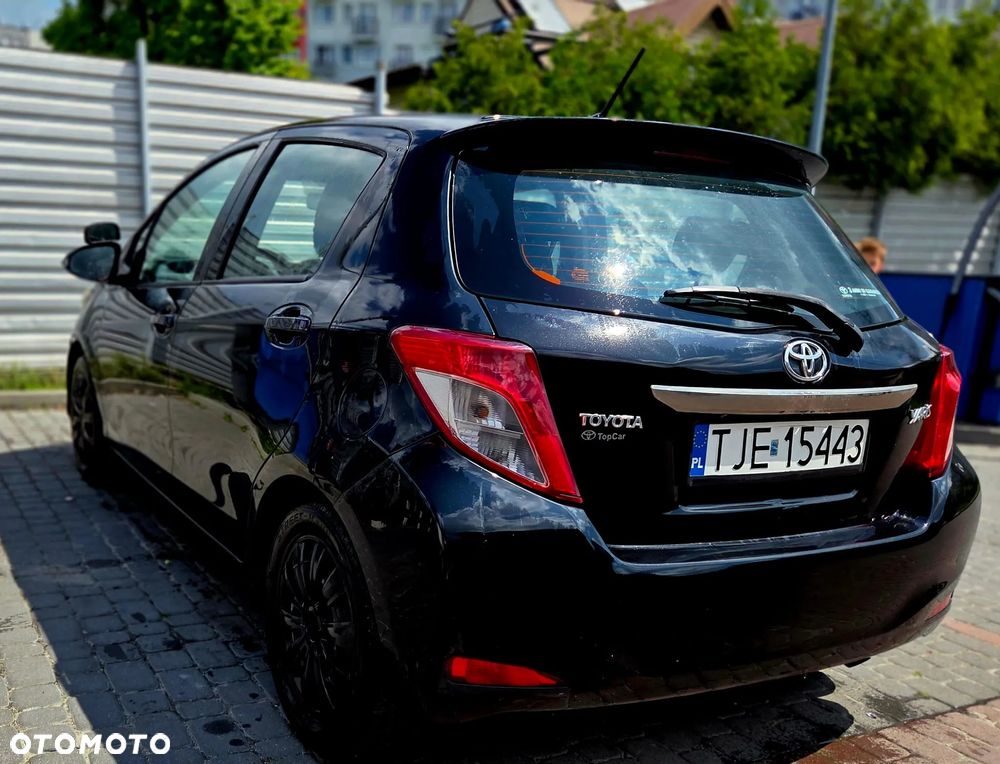 Toyota Yaris 1.33 Dynamic - 6