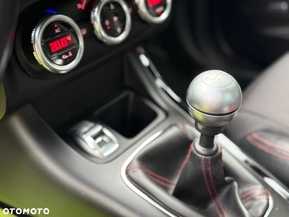 Alfa Romeo Giulietta 1.4 TB 16V Turismo - 14