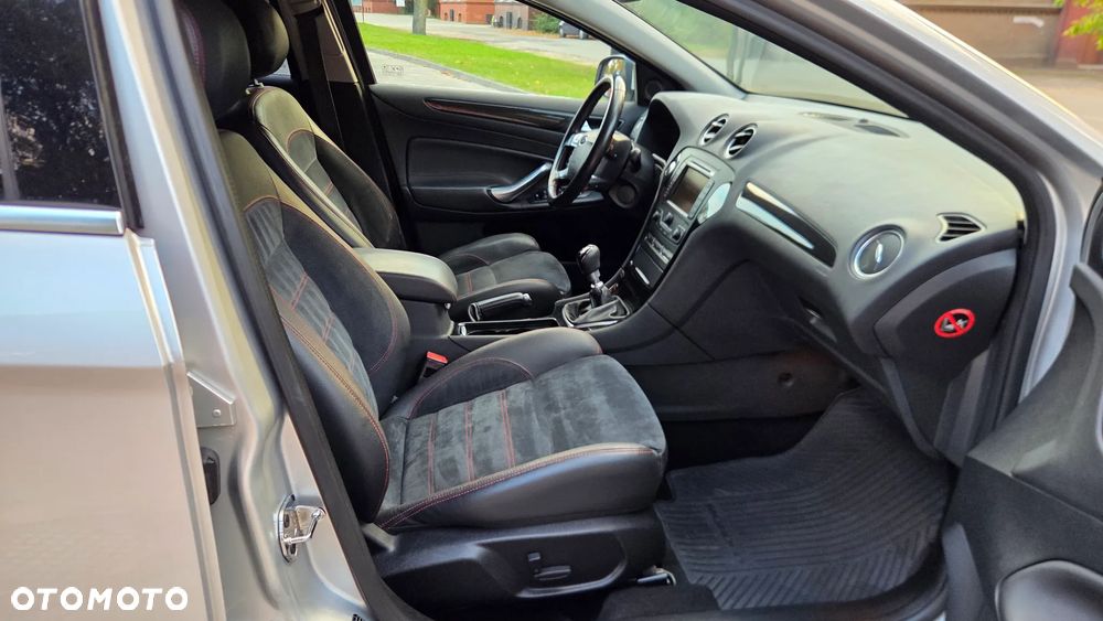 Ford Mondeo 2.0 TDCi Titanium S - 23