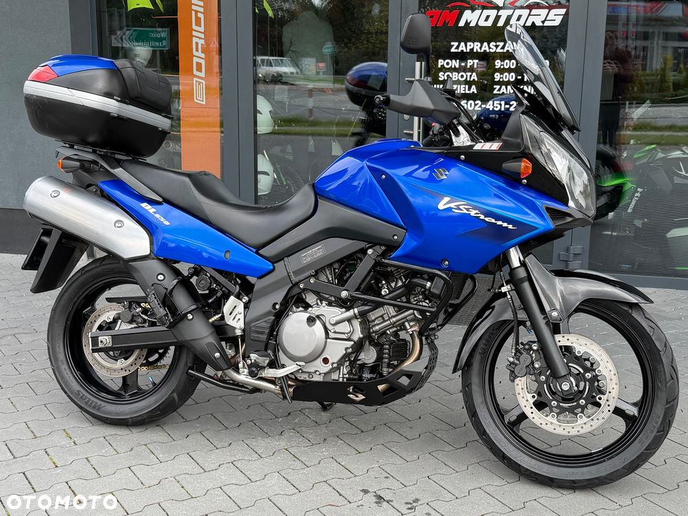 Suzuki V-STROM - 1