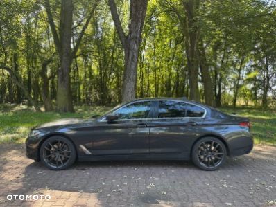 BMW Seria 5 530d xDrive - 3
