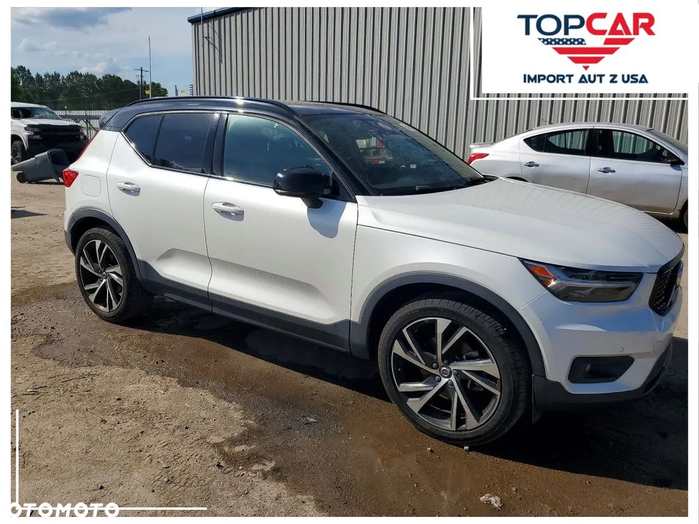 Volvo XC 40 T5 AWD R-Design - 1