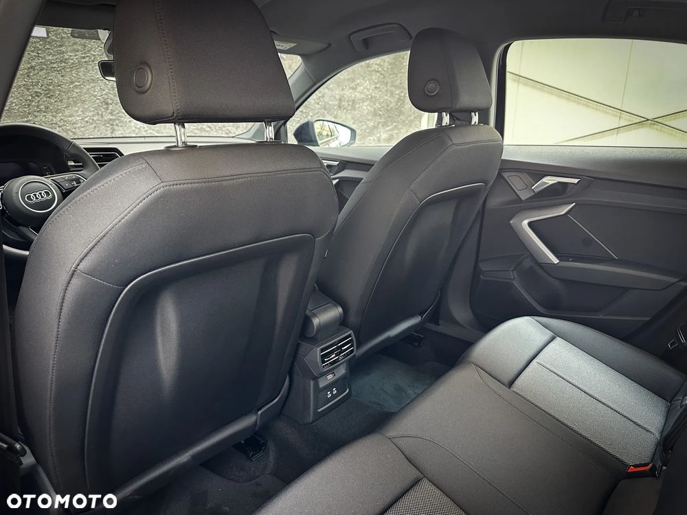 Audi A3 Limousine - 16