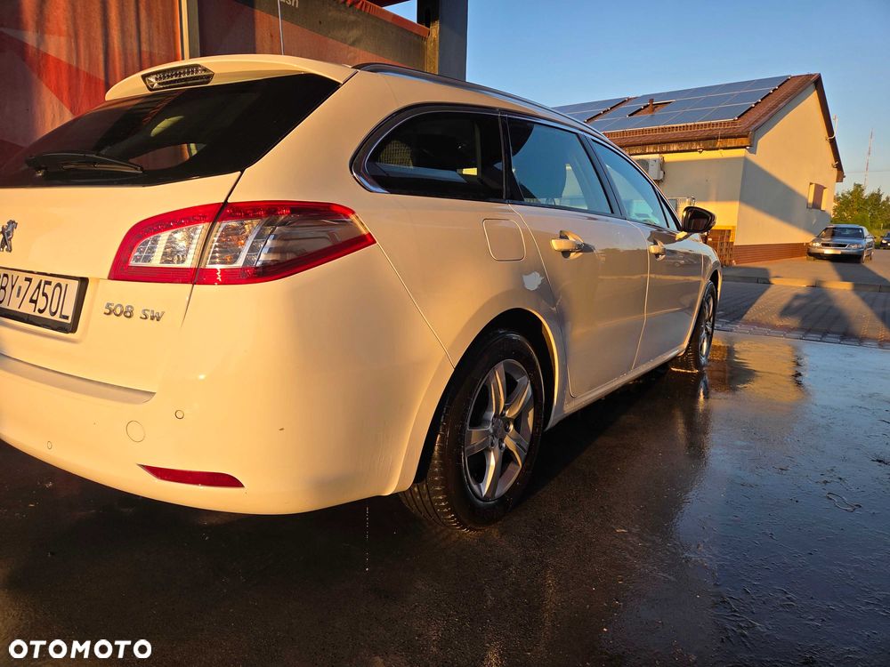 Peugeot 508 2012 photo 2