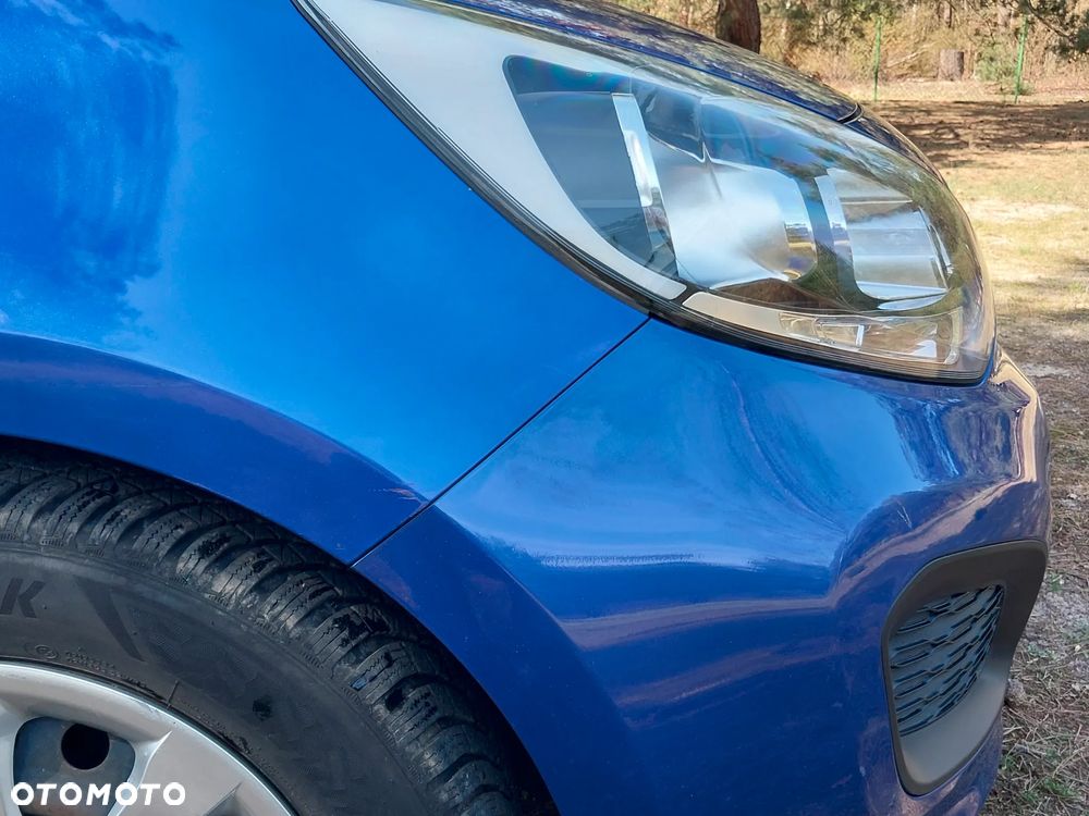 Kia Rio - 9