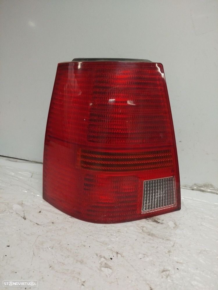 Farolim Stop Esq Volkswagen Golf Iv Variant (1J5) - 1